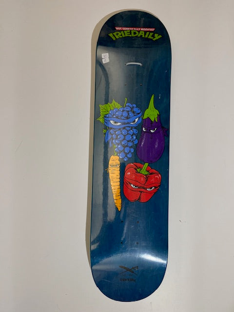 IRIEDAILY MUTANT VEGGIES SKATE DECK - 8.00"